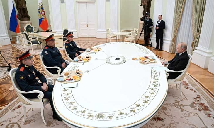 بوتين يعيّن «الأشيب» قائدا لـ «فاغنر» في أوكرانيا… ويشيد بسجناء سابقين قتلوا على الجبهة