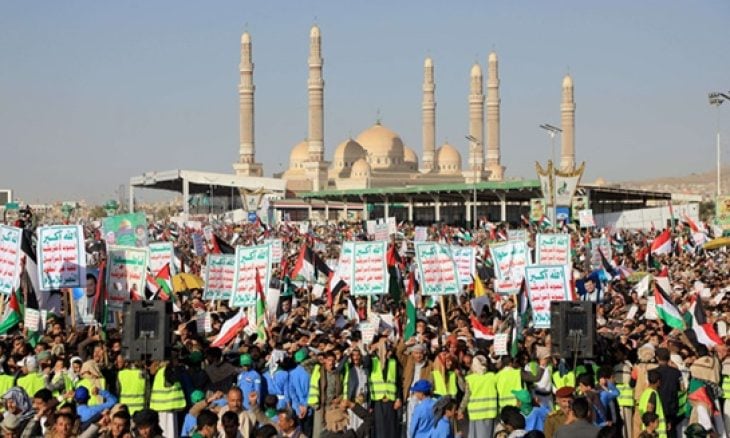 الغضب الحوثي ضد إسرائيل يعيد تشكيل الشرق الأوسط.. والغرب بدأ حرباً طويلة لن يتمكّن من وقفها