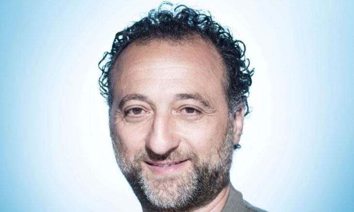 معلق تلفزيوني فرنسي يعلن إنشاء “جيش دفاعي” للشتات اليهودي بمساعدة وزير إسرائيلي